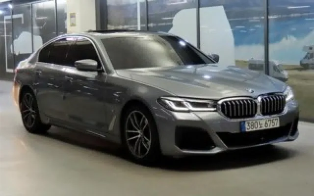 5시리즈 (G30) 520i M 스포츠 매물 사진 12 - 2022/10 99,564km